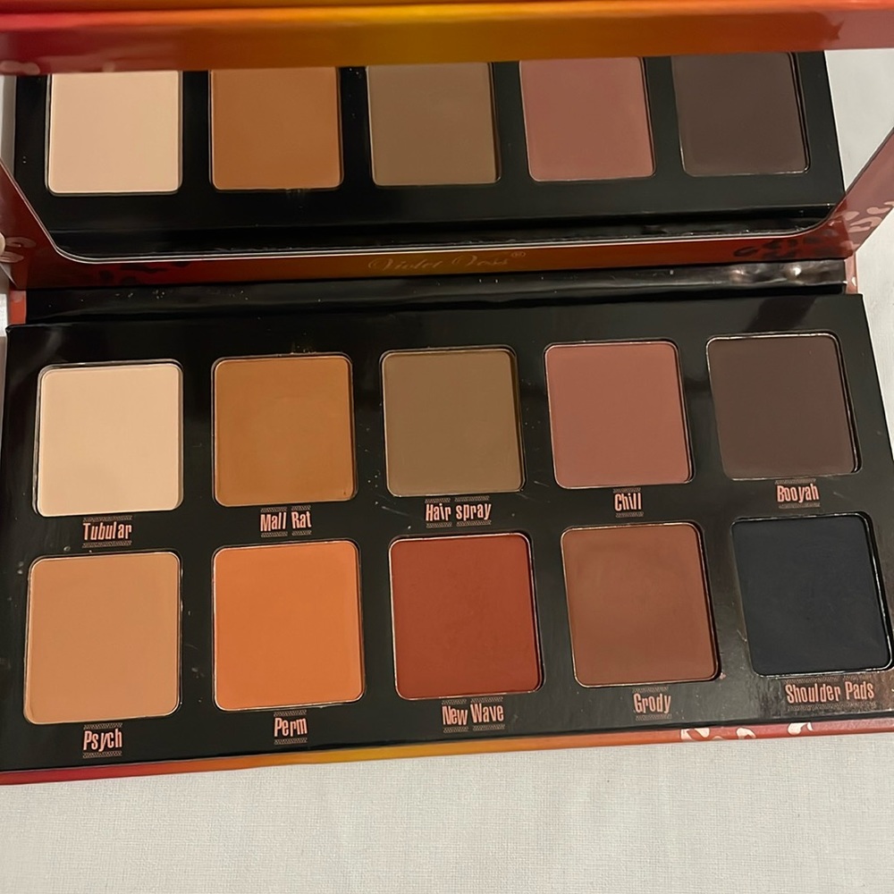 Gently used Violet Voss VIBES palette